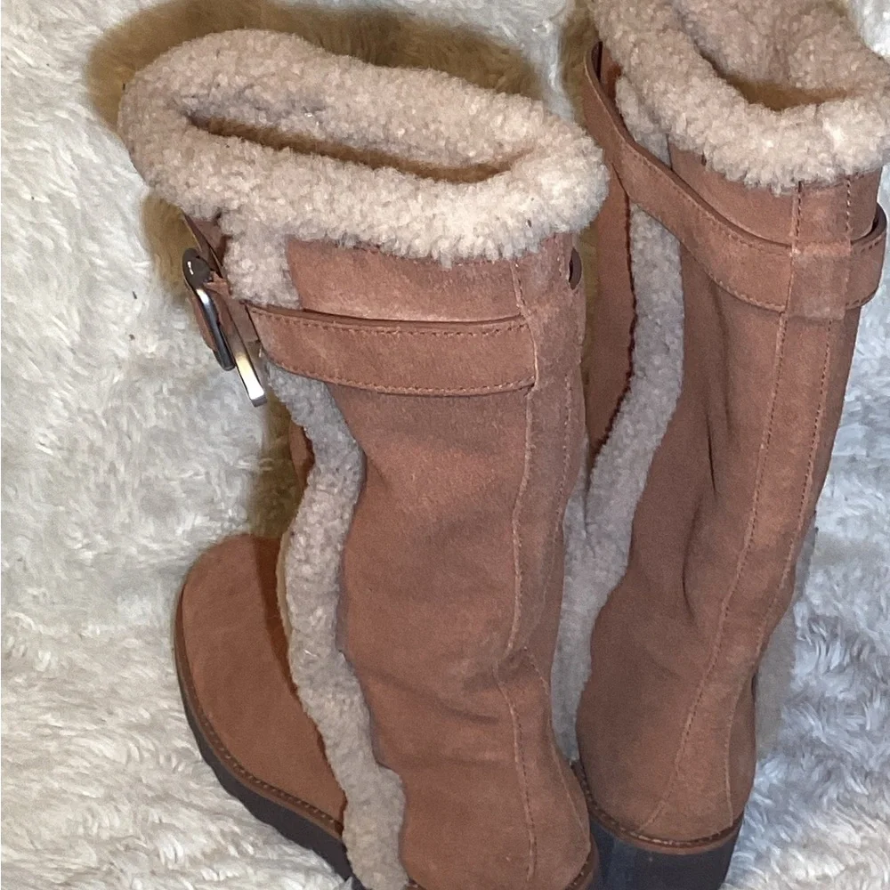 Coach shearling boots size 7